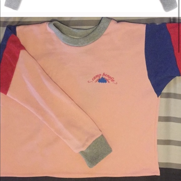 NWT Vintage Ringer Style Cropped Sweatshirt - Picture 2 of 4